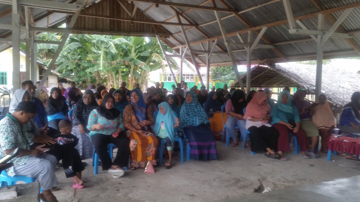 UrumiJeri's tweet photo. RAPAT PENETAPAN APBDes DESA INOMATA.KEC.BONE RAYA.KAB.BONE BOLANGO
@jokowi 
@taufikmadjid71 
@farid_hubu 
@pendampingdesa_ 
@KemenDesa 
@mulis 
#TPPIGtlo https://t.co/ntpnkc6KV7