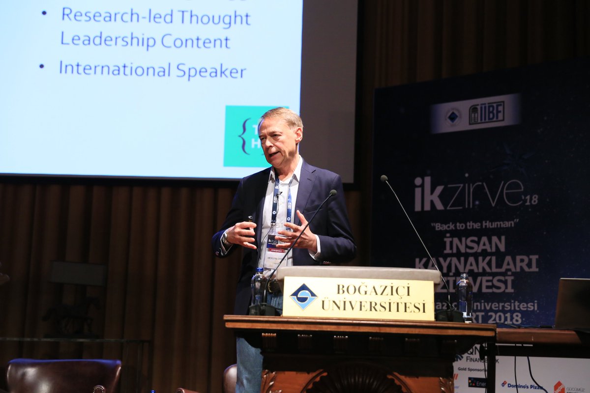 "Çalışan Deneyimi ve Yetenek Avcılığı" hakkında konuşmak üzere Yazar Mervyn Dinnen sahnede! #ikzirve18