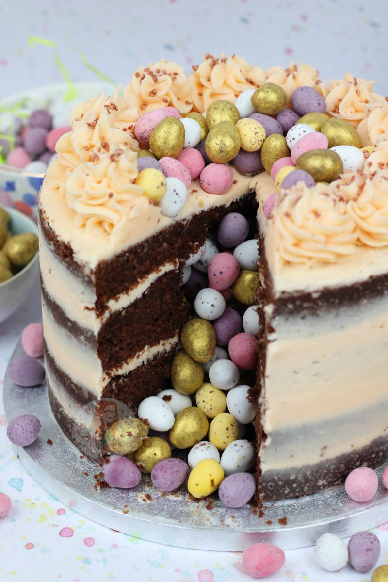 janespatisserie's tweet photo. (new!) Easter Piñata Cake! ❤️🐣 https://t.co/4HeofU3kI8 https://t.co/meo4misRC1