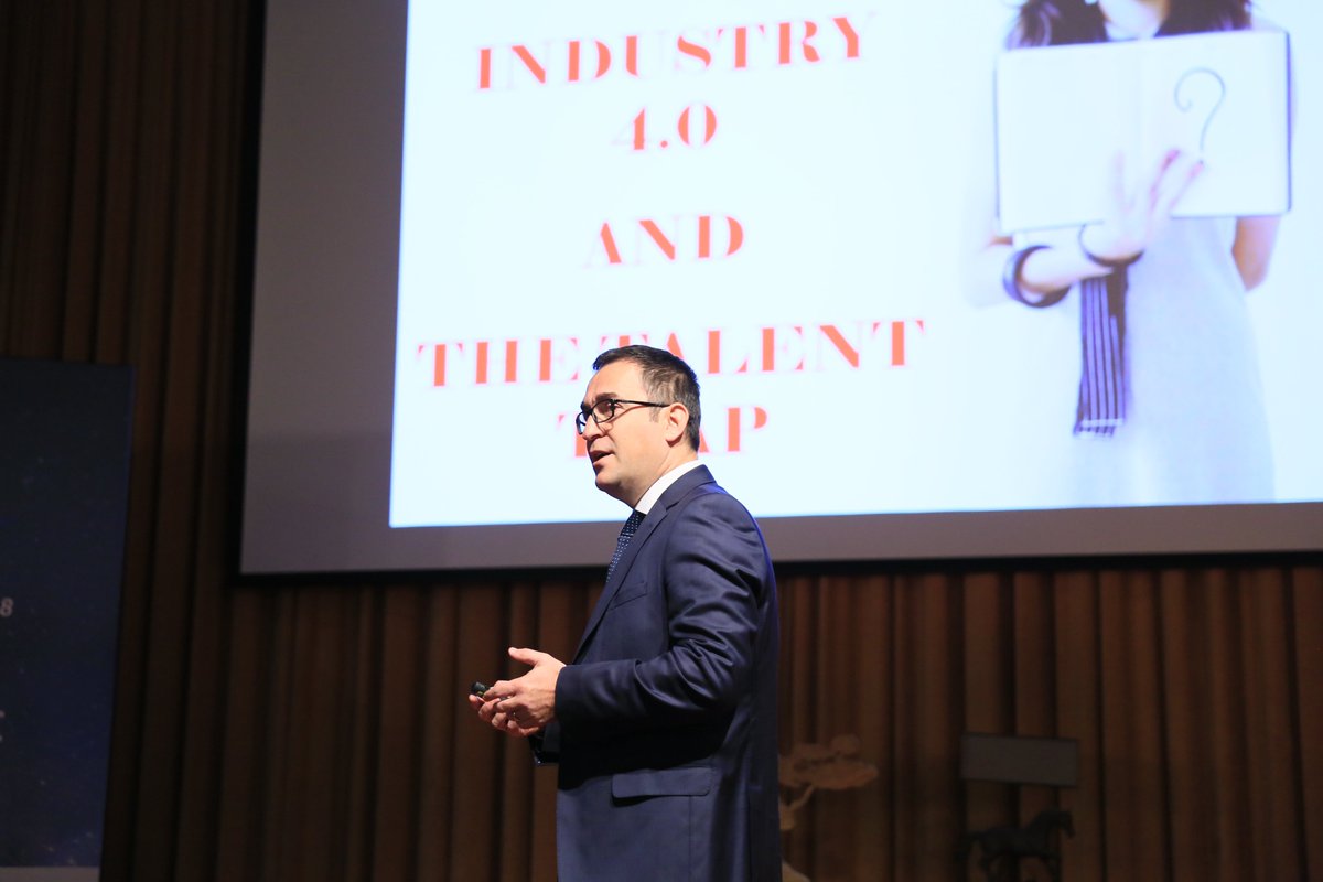 Boğaziçi İnsan Kaynakları Zirvesi Duman Management Consultancy Kurucusu Yiğit Oğuz Duman'ın "Endüstri 4.0 Çağında İK Dönüşüm Stratejileri" başlıklı konuşması ile devam ediyor! #ikzirve18
