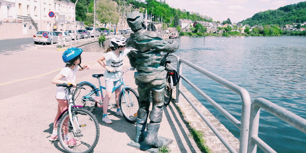 letz_go_outside's tweet photo. Once the weather gets lovely in Luxembourg here's a great bike ride along the Moselle you can do with the kids! https://t.co/mTlczCdzjH #Lëtzshare ideas of fun activities! @visitmoselle @city_savvy_lux #familycycling #cycling  #kidscycling #kidsonbikes #Luxembourg #moselle #bikes https://t.co/0cCBk6yqB7