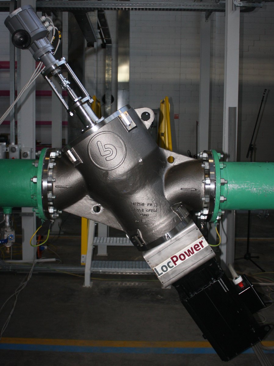 Loclain_info's tweet image. #RealTime flow &amp;amp; pressure control in water distribution systems for less water losses combined with #energyefficiency and predictive diagnostics is the future of #sustainable Water Supply #Utilities. Happy #WorldWaterDay with #LocPower #energyharvesting #valve