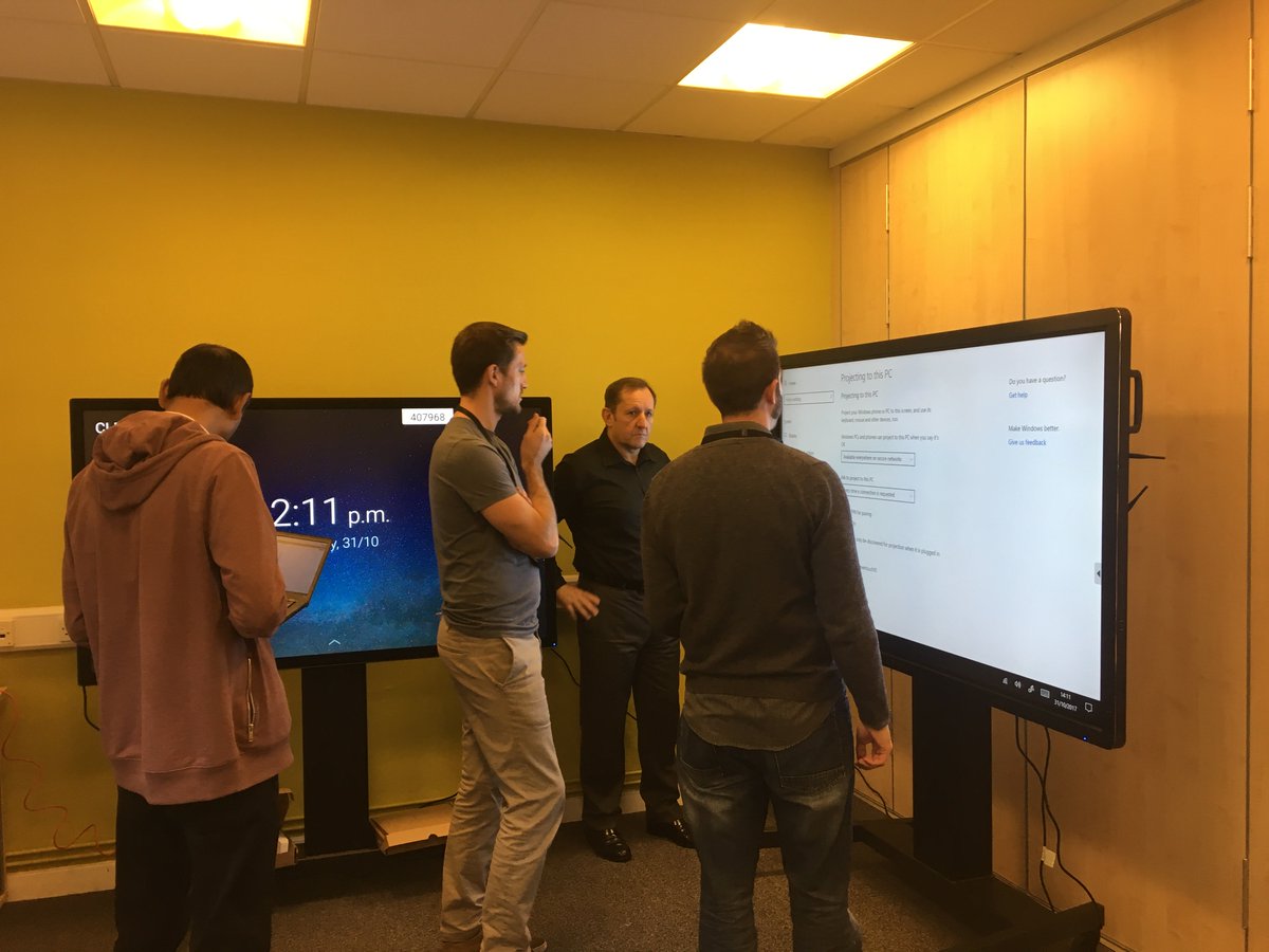 Did you leave BETT this year more confused than confirmed?, if yes, you maybe interested in - Paragon Mobile Tech Days -  Paragon Mobile Tech days affords you the opportunity to evaluate a range of interactive classroom technology at your school at your own pace. #PrimaryRocks