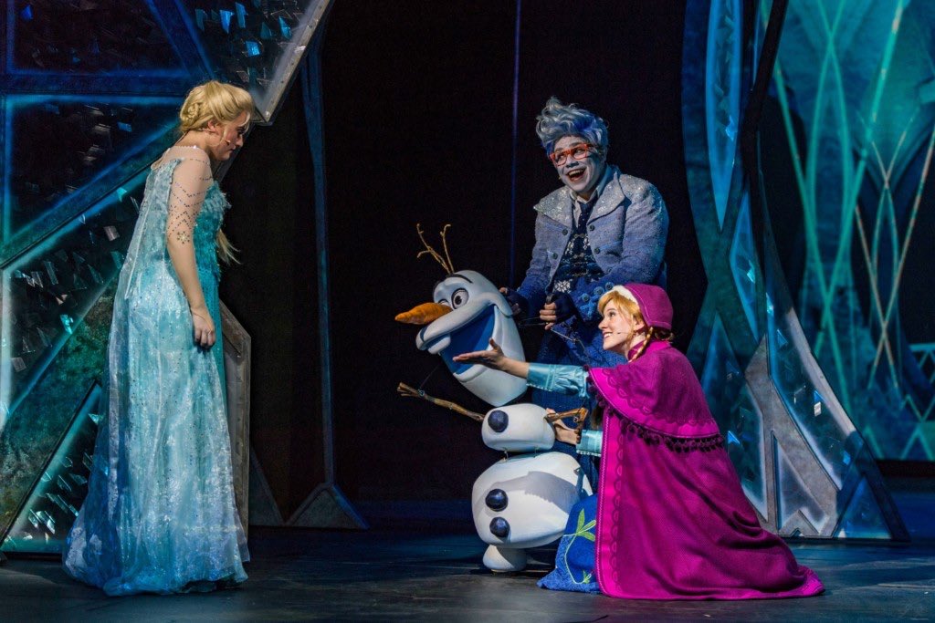 New @Disney musical @FrozenBroadway opens tonight starting @CaissieLevy, @PattiMurin, @JelaniAlladin, @greg_hildreth & @jclayrids. Directed by Michael Grandage, music & lyrics are by @Lyrikris10 & Robert Lopez. 
goo.gl/j8SrXU
