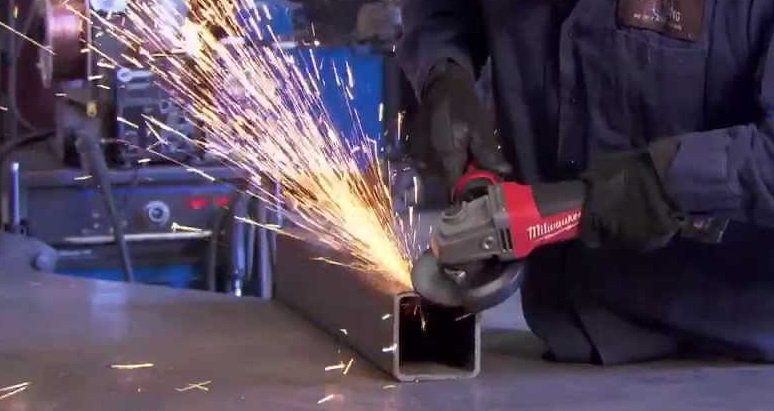 protradeuk's tweet image. Day 4 of our Milwaukee tour is now under way at #Nottingham depot...

Call in for live demos, advice and savings until 4pm!

protrade.co.uk/trucktour 

#M18Fuel #MilwaukeeTools