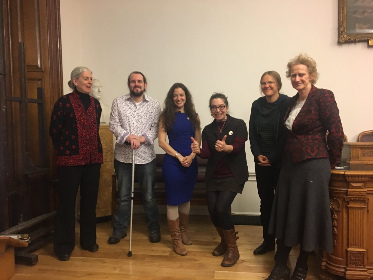flygirlNHM's tweet photo. An honour to be asked to talk alongside such fantastic ambassadors for science @LinneanSociety w/  @SandyKnapp @AtheneDonald @BodenLab @vorontsovams @NHM_London @KewScience  @DrEmilyGrossman #Stem #femalesinscience https://t.co/PrQjARWpPV