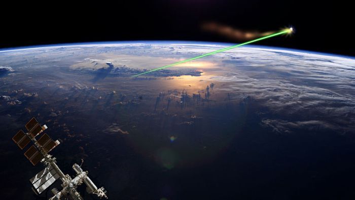 Scientists plan to use high powered lasers to track and shoot away space junk. Australian researchers have developed a photon pressure laser that is virtually able to nudge space debris objects around and change their orbits buff.ly/2FSk7hm