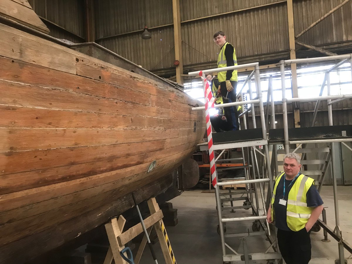 sc_building's tweet photo. Construction Multi-Skill Students working on the Senora Project, excellent opportunity to develop construction skills.🔨📐📏 https://t.co/AJBTSwUOU5