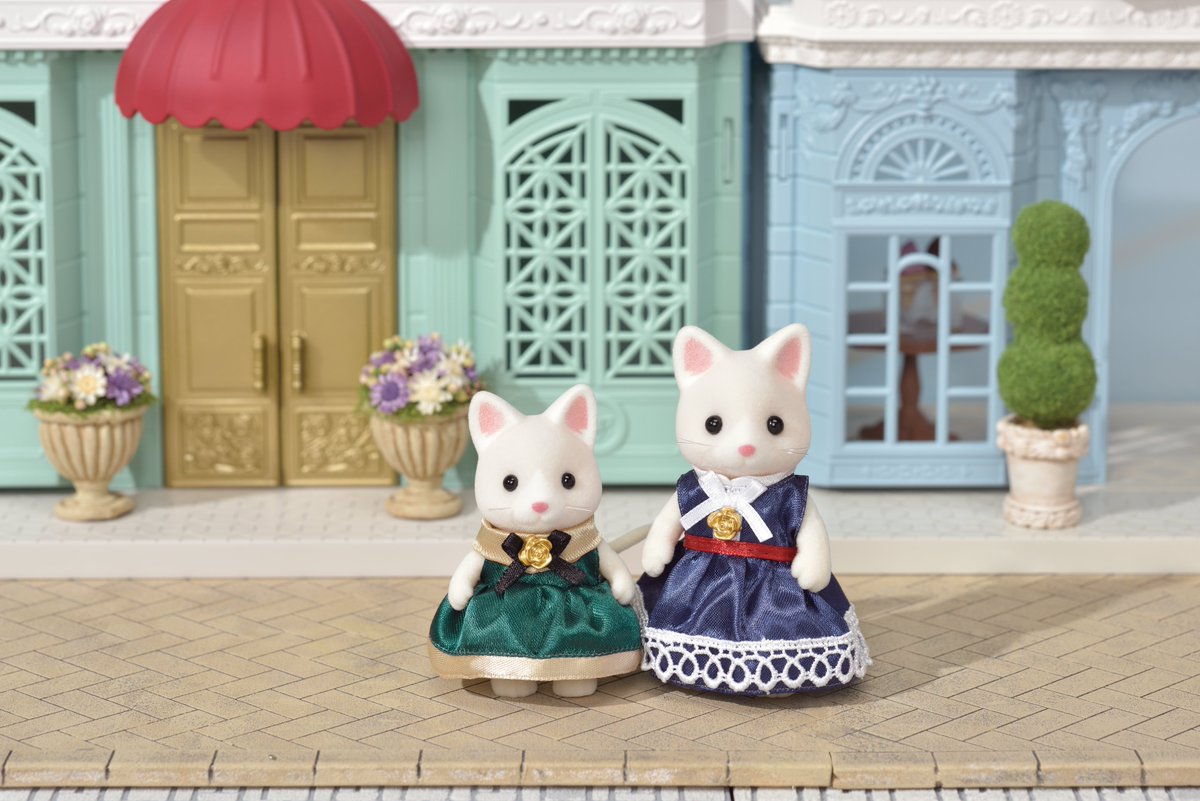 sylvanian families dress up set