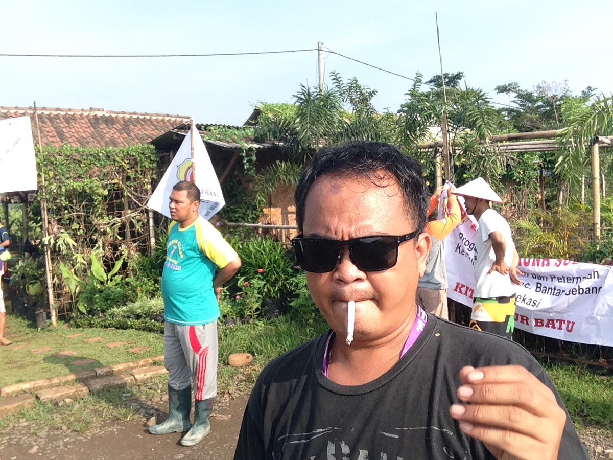 geboy_182 tweet media