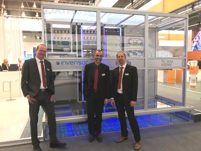 InvenSor's tweet photo. Noch bis morgen (23.3.) das Rechenzentrum von morgen auf der #LightandBuilding besichtigen und von #InvenSor, @ThomasKrennAG, #Prior1, #Riello und #EasyLan dazu beraten lassen #MitWärmekühlen https://t.co/NqshqMAPvA