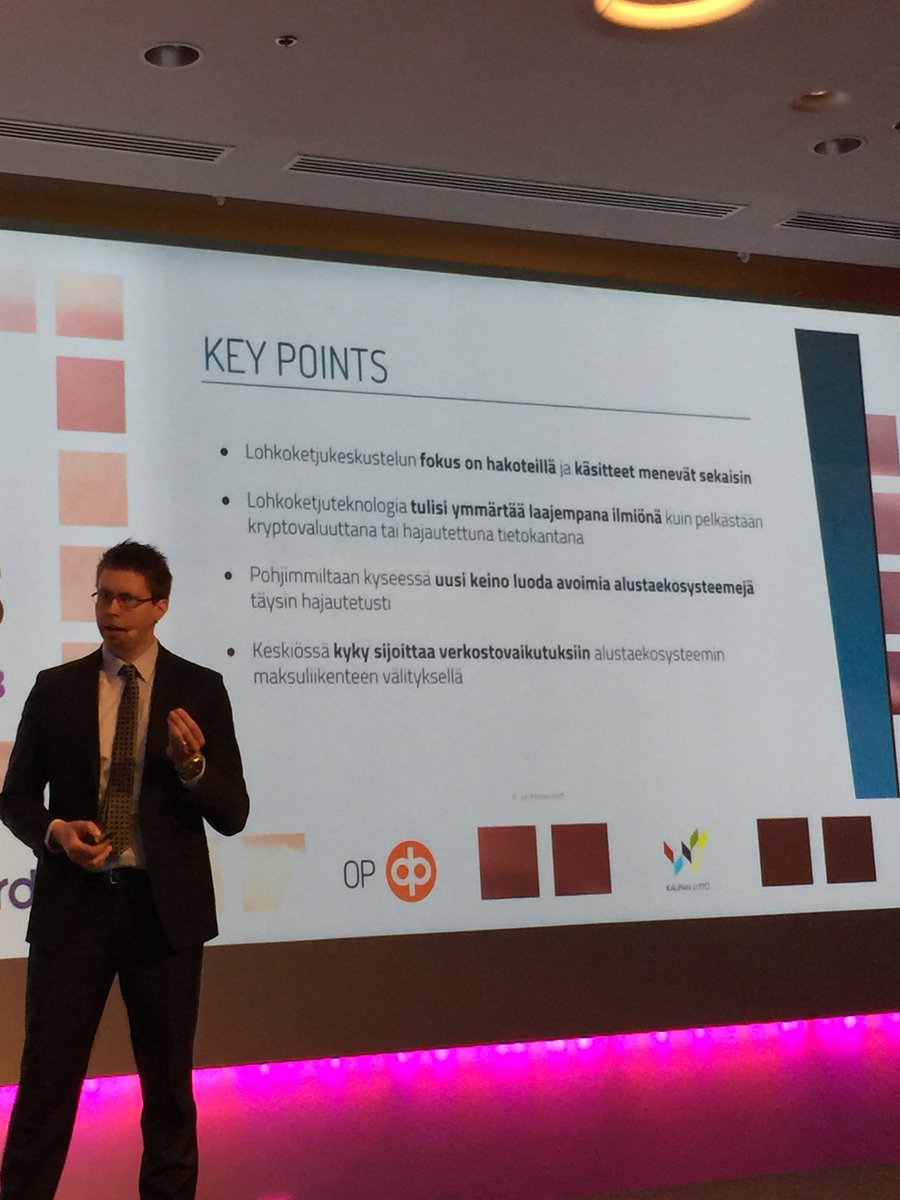 kirsikkalar's tweet photo. Hyvä nosto  @JuriMattila : alustatalouden ansaintalogiikat. #payment18 #alustatalous https://t.co/RhHdkqiZB0