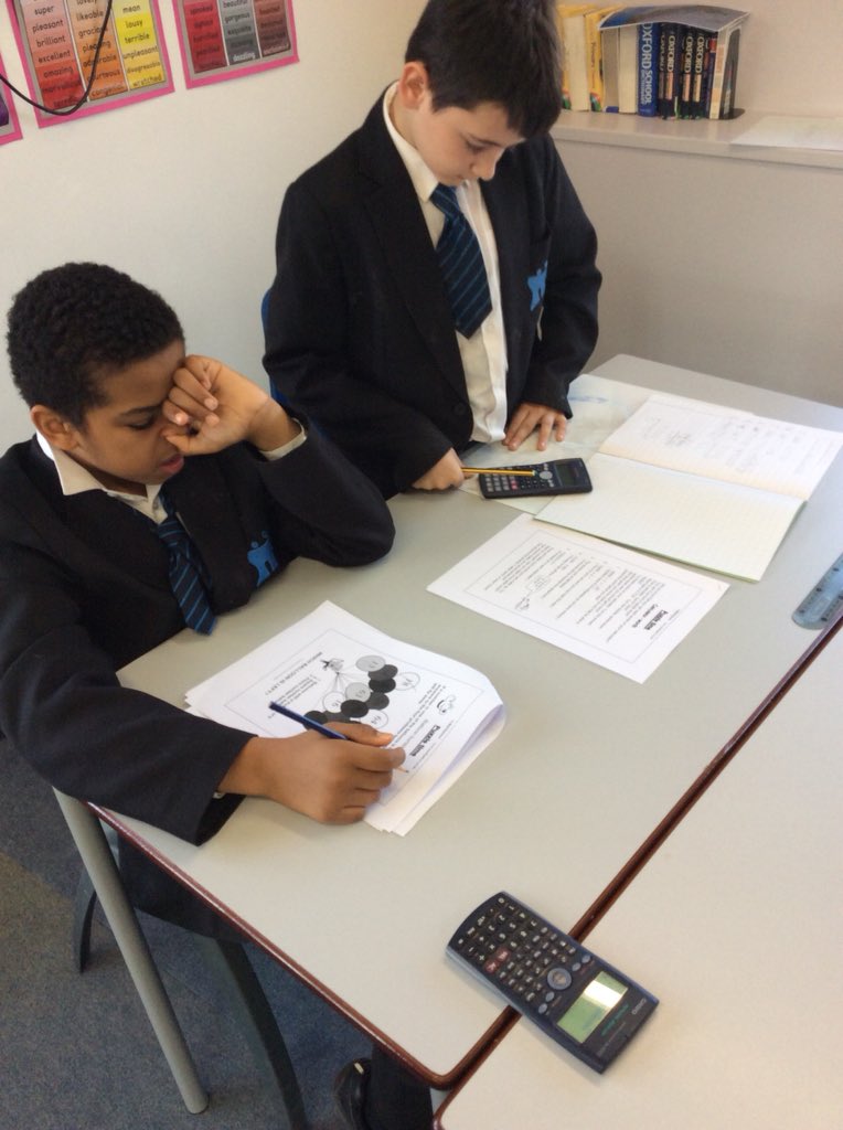 Moatbridgesch's tweet image. It’s ‘puzzle time’ in Maths!

#makemathsfun
#problemsolving