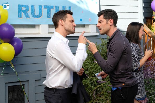 NewGirlFanForum's tweet photo. NEW: #NewGirl 7x1 title is βAbout 3 Years Laterβ. Itβs Ruthβs bday party! πππ»πΈ Fancy man is back! And look at Alyβs belly ππππ»π» #Schmece #Schnick #Ness #WinAly #Spoilers https://t.co/XtH2GZQQlg