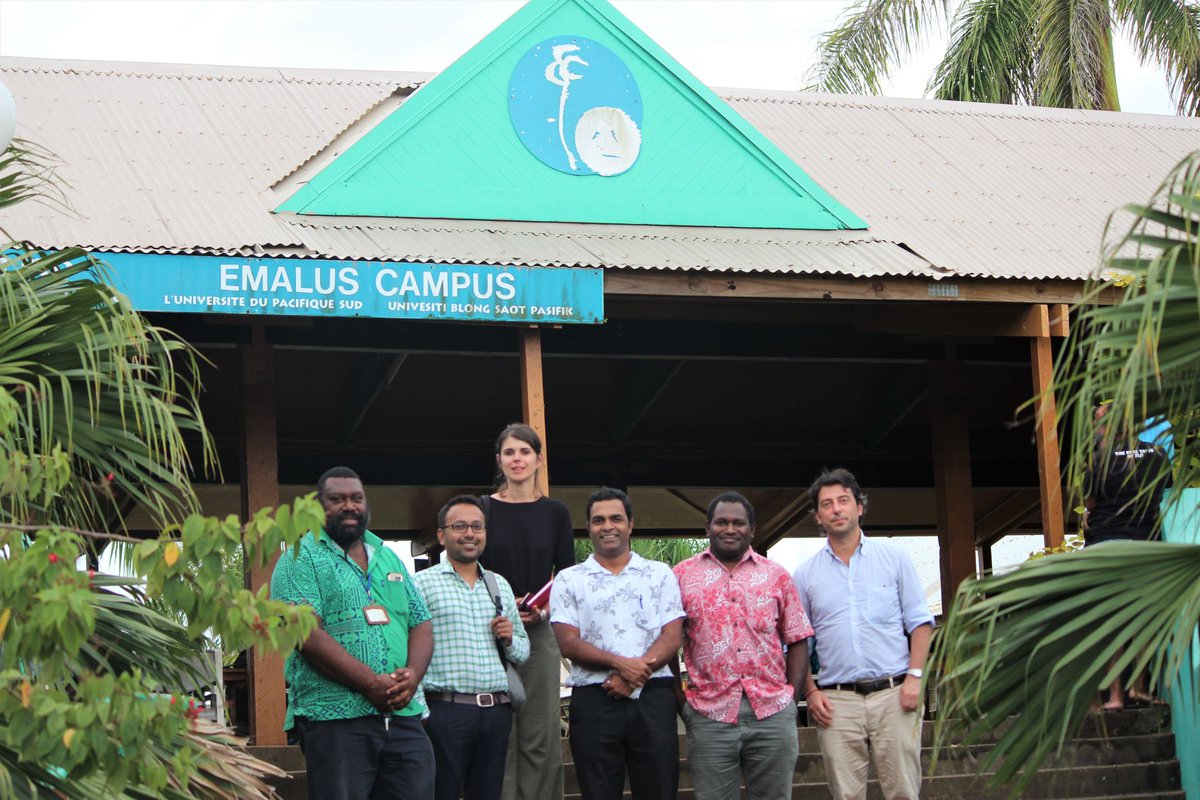 EOCommonSensing's tweet image. During our visit in Vanuatu, the #CommonSensing team visited the Emalus Campus of the University of South Pacific. Thank you for the tour and great discussions!