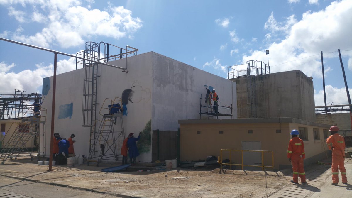 ZamBreweries's tweet photo. This year, we are celebrating World Water Day with some Graffiti by some Lusaka artists at Mungwi Plant. We will keep you posted as this exciting masterpiece unfolds. ️👨‍🎨👩‍🎨🇿🇲️ 
#WorldWaterDay #Zambia #ABInBev #ZB #ZambianBreweries #BetterWorld  #CleanAndHealthyWorld https://t.co/CwfhBn1To6