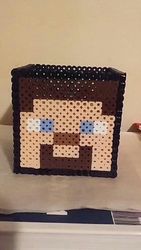 AprilFrench40's tweet image. Here is a popular order, minecraft box.  about 4 1/2 inches squared.  TNT is the lid. #aprilsbeadifulthings
