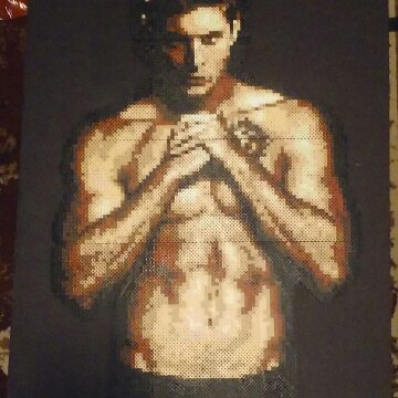 AprilFrench40's tweet image. Dean from #supernatural, #joker and a 1 square foot box of #mylittleponies.  I would love suggestions, who should i make after the one im working on now?