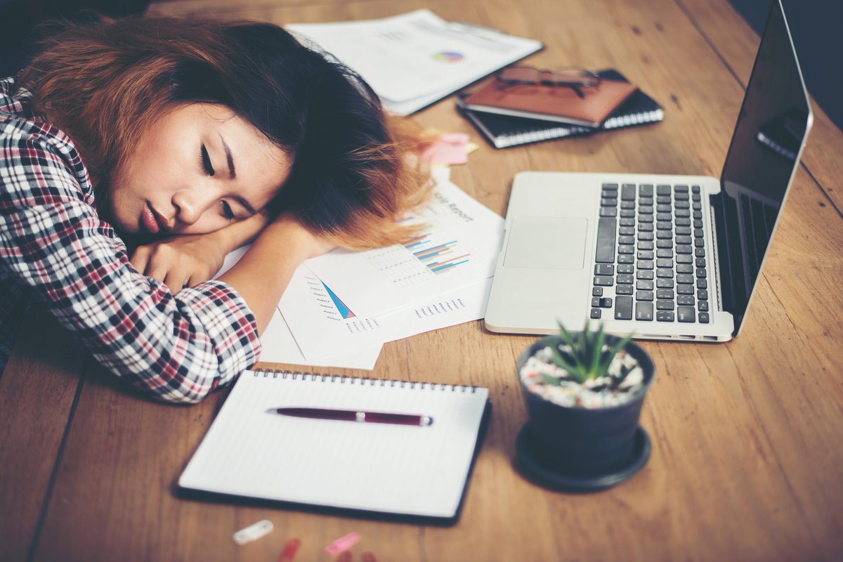 _MedAssist's tweet photo. Sleeping less than 7 hours each night can reduce your life expectancy💤🛌 #MedAssistKnows https://t.co/0qCZc6hOZ0
