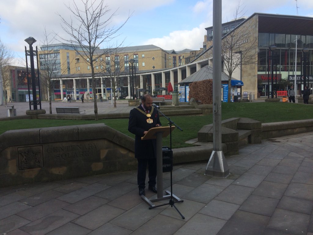 ewwalgrove's tweet photo. Myself &amp; @adamdeacon88 both attended as @BelievingInBfd Ambassadors the first anniversary of the Westminster Bridge Terror Attack minute silence with the @LordMayorBD &amp; @paulmaybury @EqualityTo @Bfdcathedral https://t.co/10iQQbK5u7