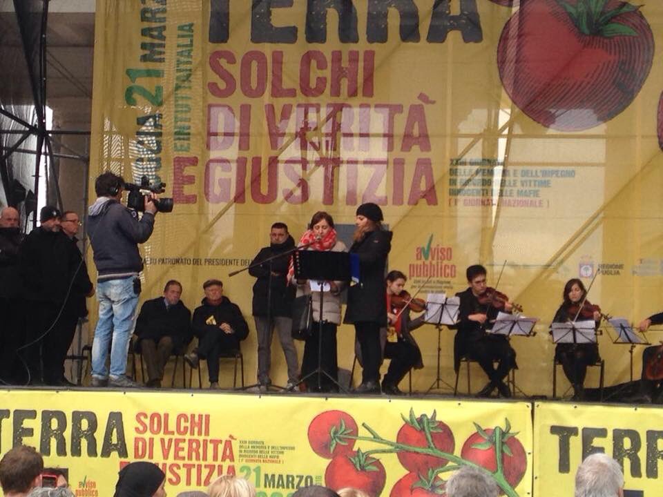 Consfoggia's tweet photo. 21.3.2018, Foggia. Alla Giornata Nazionale della memoria per le vittime delle mafie il #conservatorioUG c’è. #libera #21marzo2018 https://t.co/pHgmMYQwTG