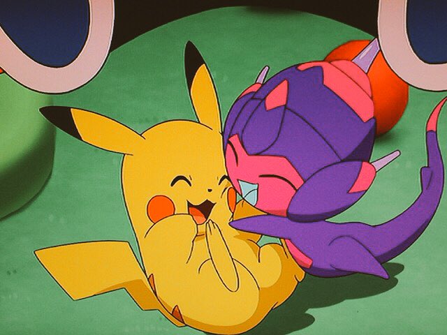 まりえ Pa Twitter ベベノム ピカチュウ可愛い でもベベノム声高い 一人でマネしてみて大変 W ミミッキュも可愛いよ ちゃんとミミッキュ働いてて ﾟ ﾟ W ﾟ ﾟ