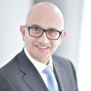 FloorRecruit's tweet photo. Paul Humphrey zal interim-lid van het bestuur van Euronext worden ter vervanging van Lee Hodgkinson, die op 30 maart vertrekt. De beursorganisatie is nog op zoek naar een permanente vervanger voor Hodgkinson. https://t.co/WfCYvW1ZWn https://t.co/caUfBgPxoT