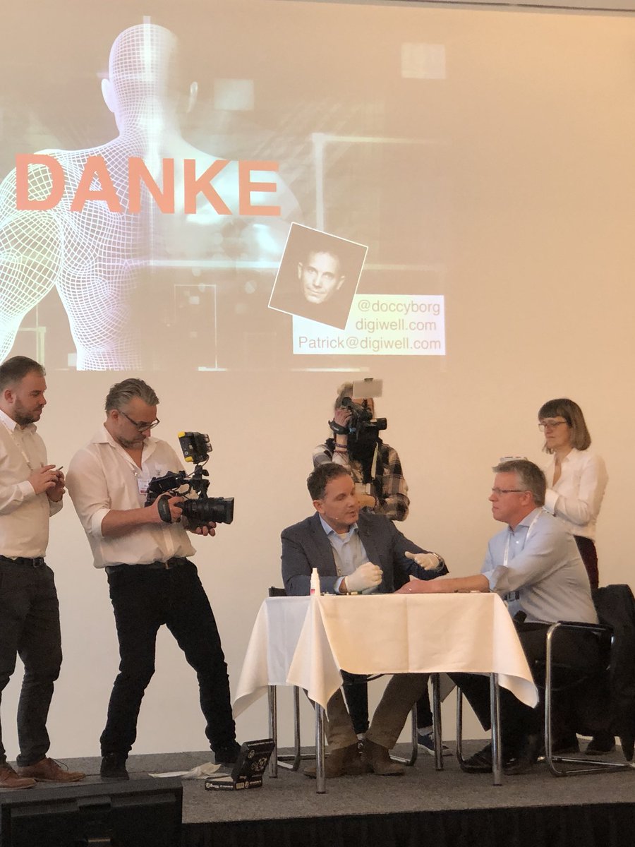 aileenzumstein's tweet photo. would you want to become a #cyborg? he says yes, now live @x_days  #XDAYS18 #experimentieren @DocCyborg https://t.co/wh5BEpO0si