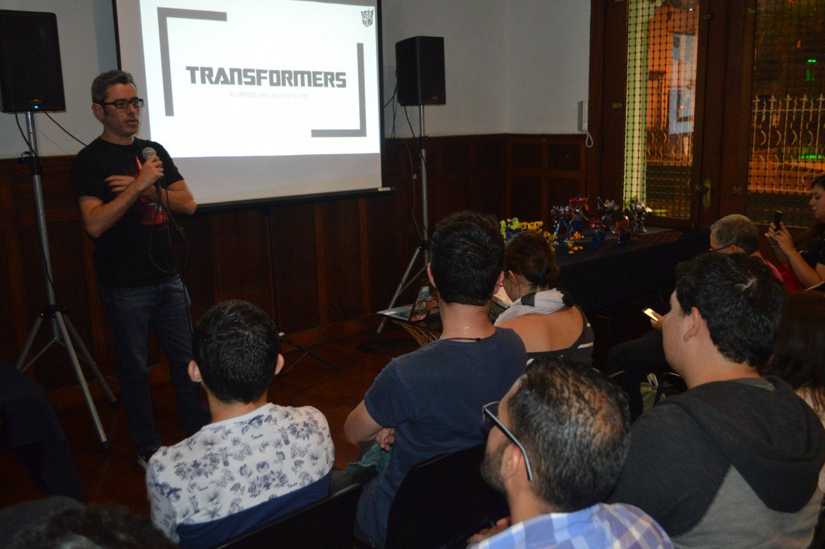 Teccr's tweet image. “No solo de estudio viven los alumnos”: #RandomTalks: bit.ly/2GU1EOX