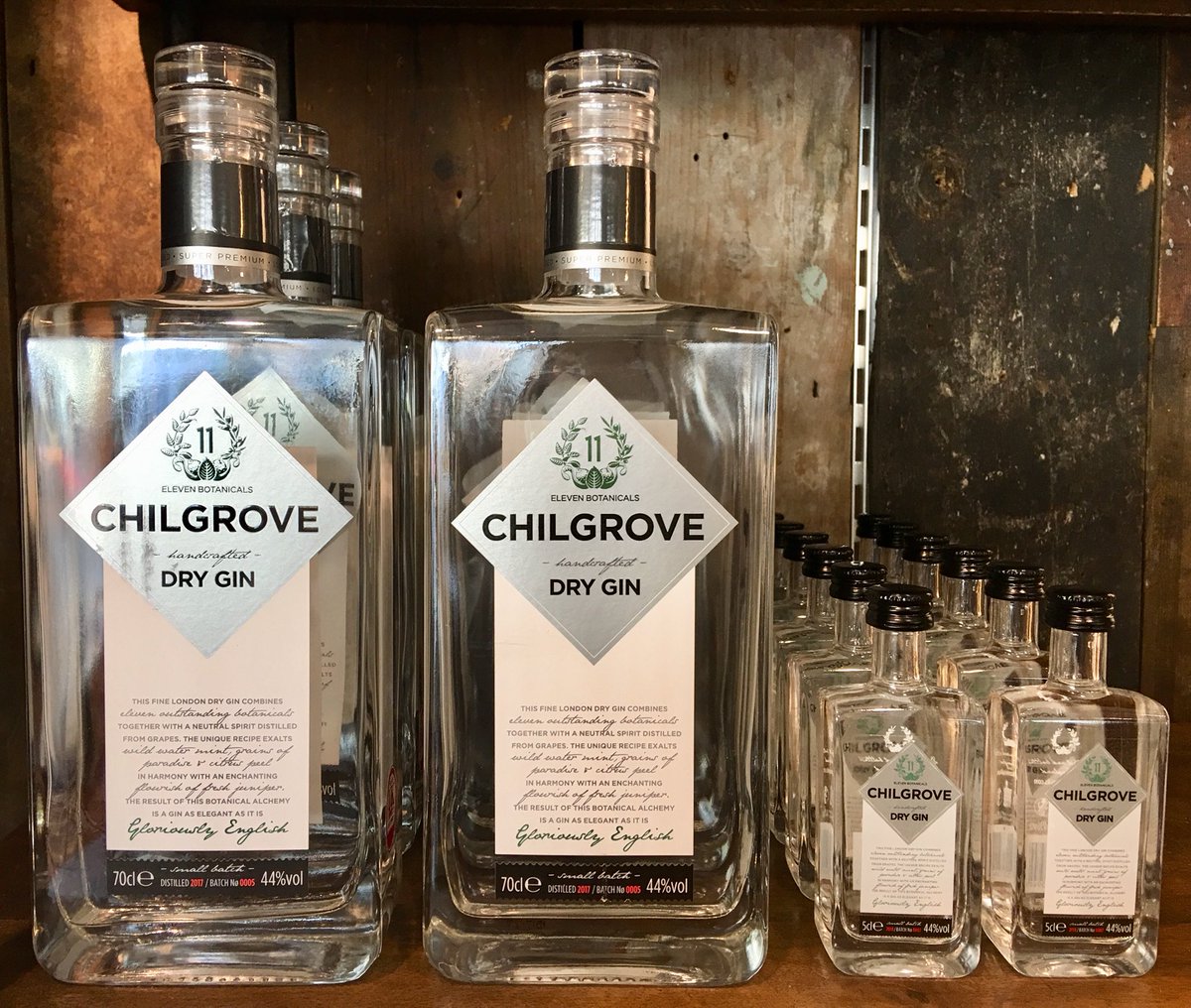 ArundelBrewery's tweet photo. 🍸 It’s true what they say about small things &amp; beautiful packages! How fabulous are these new @ChilgroveGin  miniatures?  🍸 https://t.co/HquseQmRMC