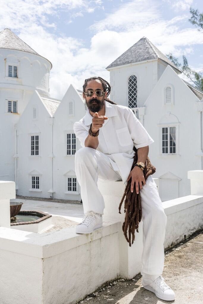 damianmarley's tweet photo. Coming tomorrow on @Tidal. #LivingItUp https://t.co/BSo9lf6TSt