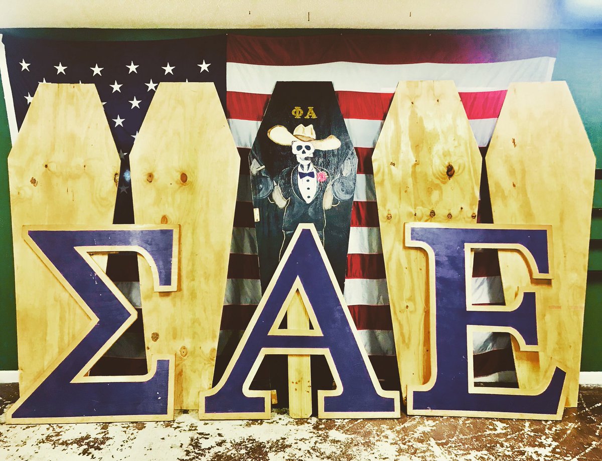Paddy Murphy week starts next week, and our contestants coffins are ready to pick up to start painting! Who will take home the throne of SAE's 2018 Mrs. Paddy Murphy? #PaddyMurphyWeek