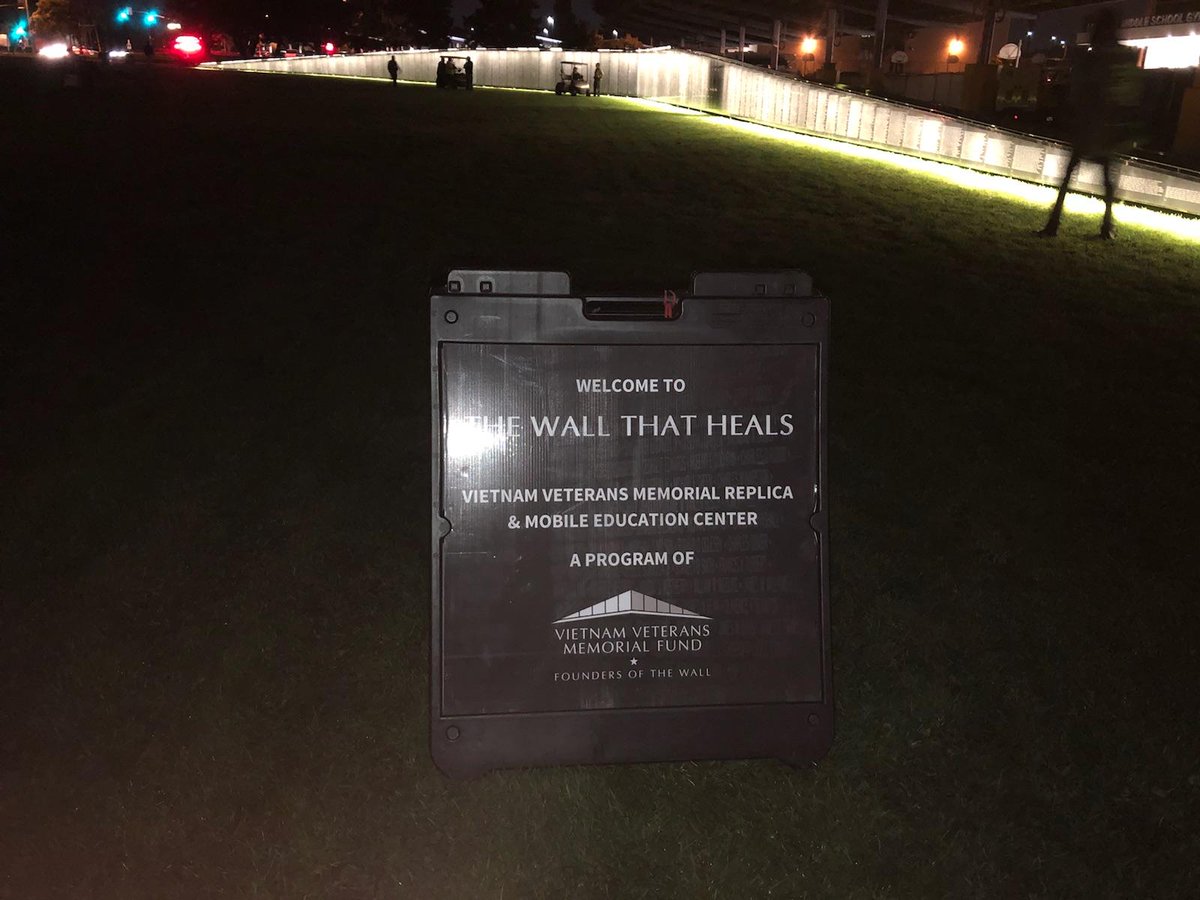 BUSD4kids's tweet photo. @BonitaUSD @lhmsroar The Wall is beautiful at night too.  Be sure to download their app, The Wall-VVMF, it is amazing! https://t.co/GBpzQo7VBD