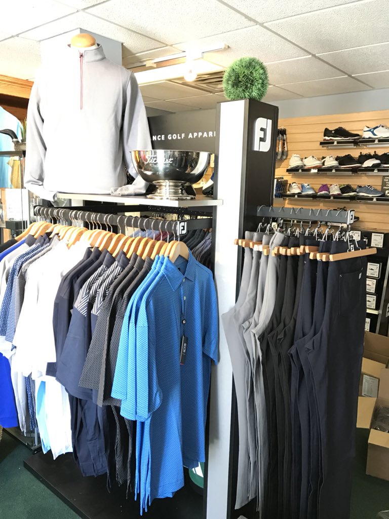 mahrensgolf's tweet photo. @FootJoyCA display looking good @kgccproshop Thanks to @Pop_Cuts for getting the shop ready for the 2018 season. @ORELSE44 #Themarkofaplayer https://t.co/ZimhG4puiU