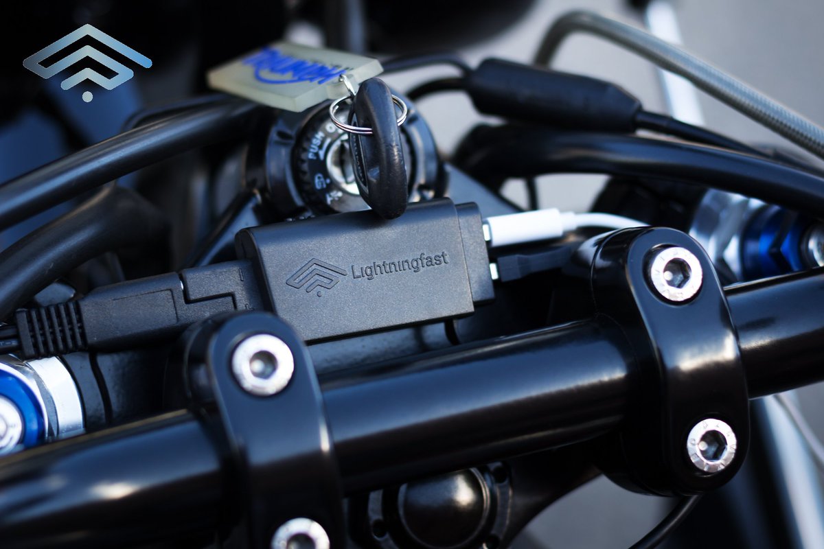 We have our new SAE To USB #motorcycles adapter in Amazon. This has two USB port with Qualcomm Quick Charge 3.0 capabilities. amzn.to/2DMlTea
