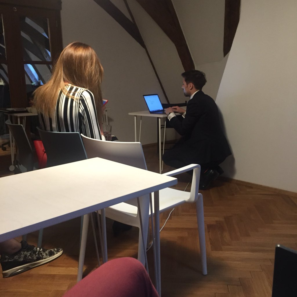 Dneska nás bude vzdělávat <a href="/FilipHorky/">Filip Horký</a> v rámci projektu <a href="/ElegantniCesko/">Elegantní Česko</a>. Tak hurá na to!