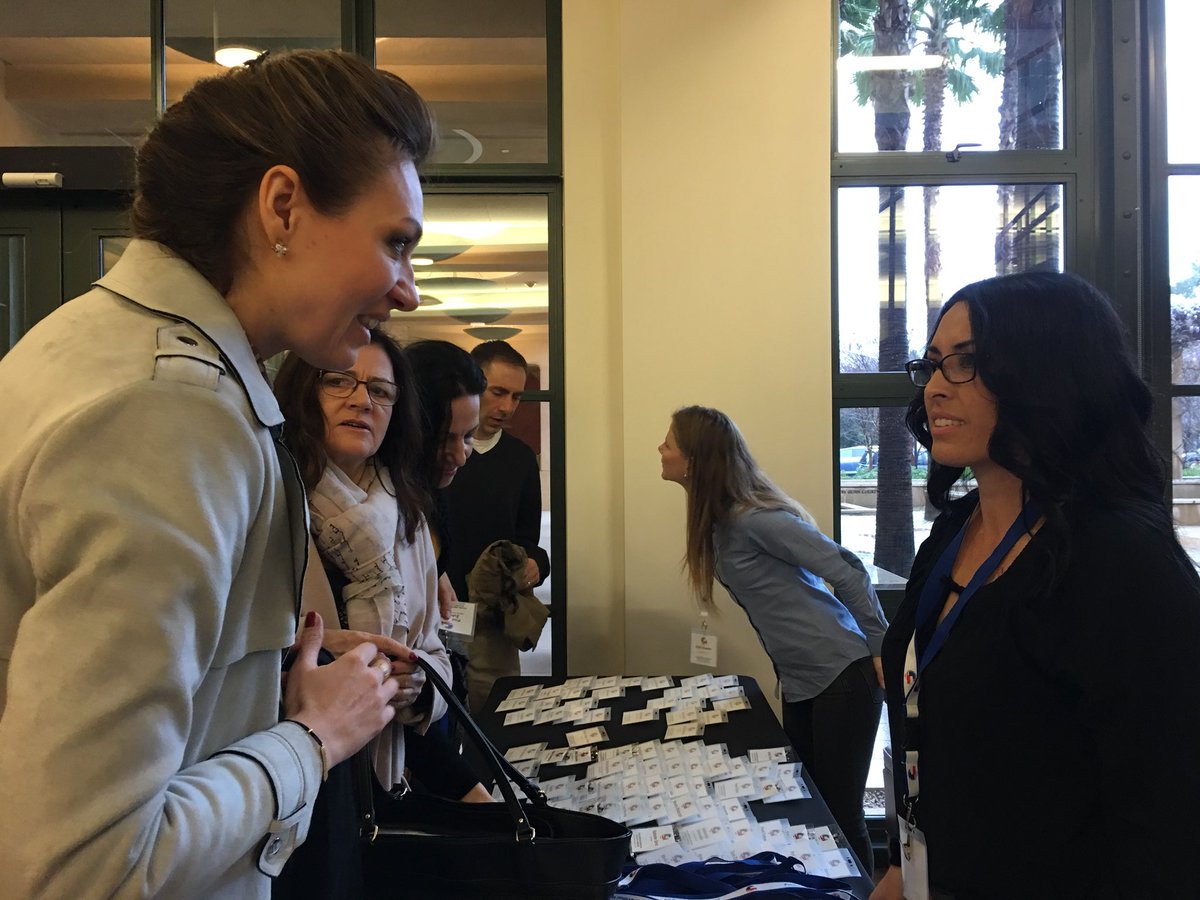 mimallc's tweet photo. Our dream team with @UsptcPalo! #InternetOfThings #stanford https://t.co/k4Hpm4Ykpy