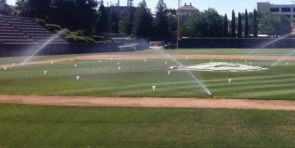 FieldTurf's tweet image. Switching from natural grass to artificial turf sports fields saves millions of gallons of fresh water each year💧
#WorldWaterDay #WaterConservation #EcoFriendly #TimeToChange #TurfRevolution
FieldTurf.com