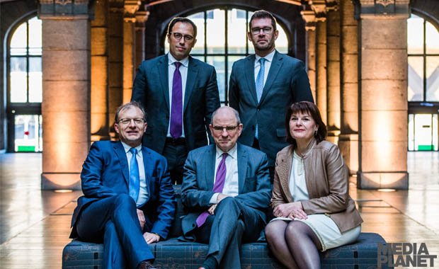 La campagne 'Legal Success' paraît aujourd’hui avec Trends-Tendances et sur goo.gl/G67Zc6. Découvrez ici la table ronde avec le Ministre Koen Geens sur les enjeux de la digitalisation du secteur juridique. <a href="/Koen_Geens1/">Koen Geens</a> @tomeuk