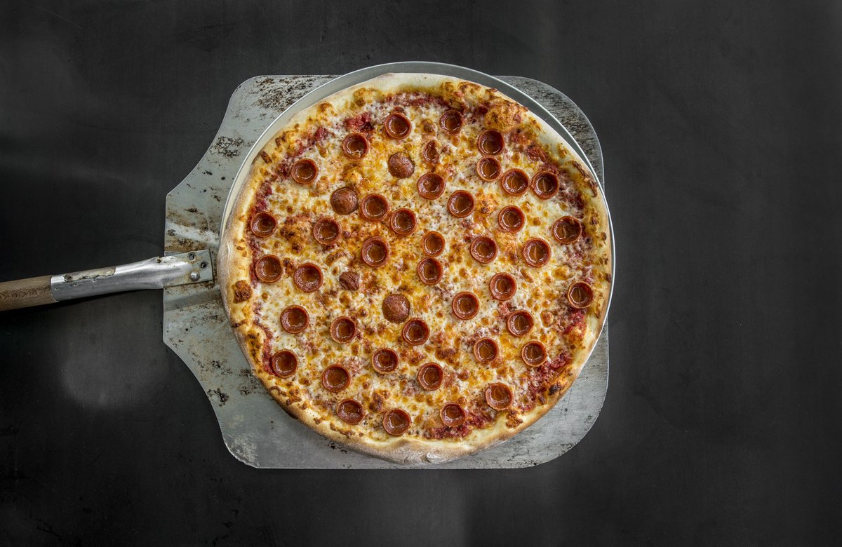 PiPizzaHtx tweet media