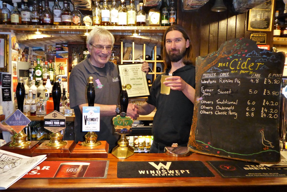 Jolly_Judge's tweet image. We are especially proud to announce that we have won CIDER PUB OF THE YEAR for the Edinburgh &amp;amp; South East Scotland region! A big thanks to @CAMRA_Official .