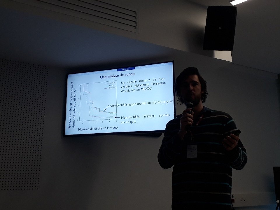 R_Bachelet's tweet photo. #eform2018  Symposium “5 ans du #MOOCGdP”
Le comportement des non-certifiés analysé au prisme de la notion de catachrèse
Matthieu Cisel, Rémi Bachelet
Diapos :  https://t.co/fEwiVihHbD
@MatthieuCisel https://t.co/XgT1NkcWOO