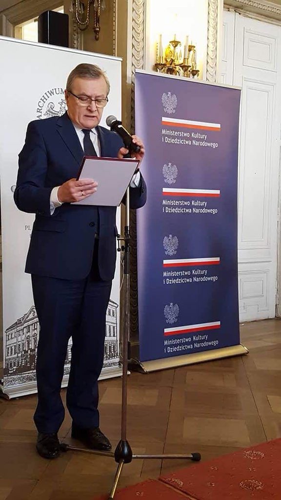 Wpisanie aktu Unii Lubelskiej na listę <a href="/UNESCO/">UNESCO 🏛️ #Education #Sciences #Culture 🇺🇳</a> "Pamięć Świata" to rzecz bardzo istotna. Na tę listę wpisuje się najcenniejsze obiekty. Jest to efekt współpracy Polski, Litwy, Łotwy, Białorusi i Ukrainy. Dziękuję za działania na rzecz wspólnego dziedzictwa kulturowego. #AGAD