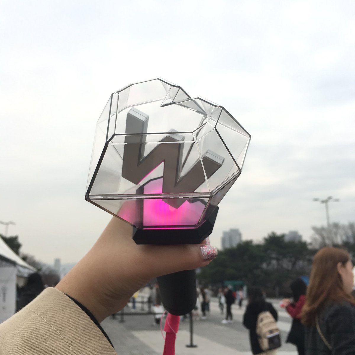 I_MH_You's tweet photo. 180318 뉴이스트 더블 유 💖💖 https://t.co/z4sRTSAbGW
