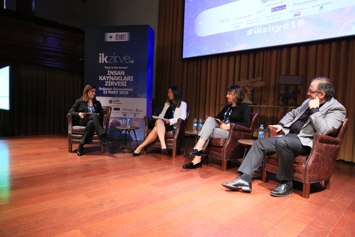 Biten panelimizin ardından moderatörümüze ve konuşmacılarımıza değerli fikirleri için teşekkür ederiz! #ikzirve18