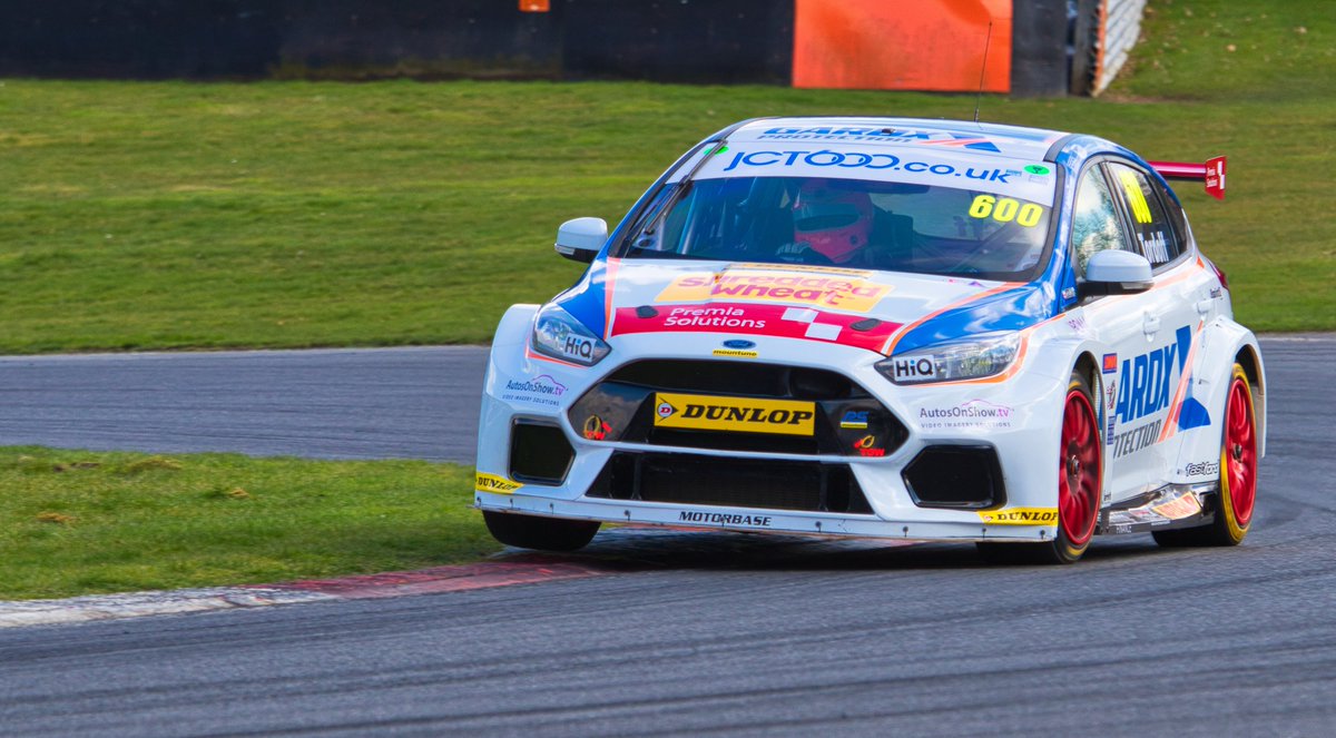 stapleton2002's tweet image. Loved watching my new FAV @DunlopBTCC team @Motorbase in the test @Brands_Hatch yesterday, All the best for the season @samtordoff @TomChilton_ @racerjimmy