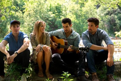 Hey_Bear_Pro's tweet photo. One week today @DonaleighsPub Temple Lounge @wildriversmusic LIVE

Tix @we_supportlocal &amp; @insidthmusic 

Barrie Today article:
https://t.co/Zpvvj8ISuA

#supportlivemusic @tourismbarrie @DowntownBarrie @cityofbarrie @RTO7Connection @RLBrewhouse @1011bigfm #barrie #live #music https://t.co/ALm1jN2dJR