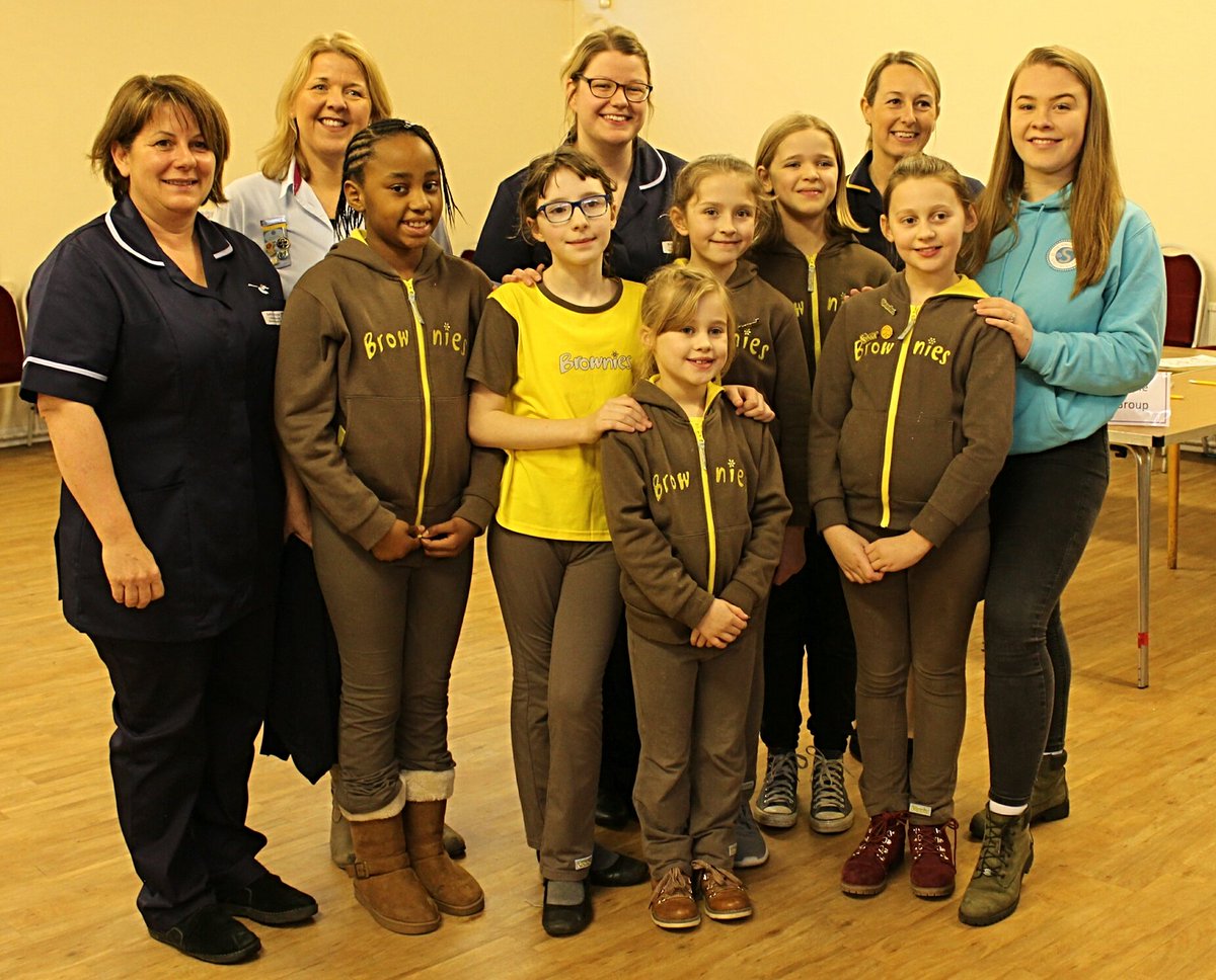 📣📣Exciting news 📣📣

We are very pleased and proud to announce that the nurses we work with on the #ComfortBags will be wearing our bee badge on their uniforms.

<a href="/Girlguiding_NWE/">Girlguiding North West England</a>
<a href="/Girlguiding/">Girlguiding</a> @fionaDmurphy <a href="/AnnhealeyGMW/">Ann healey</a>

More information facebook.com/GirlguidingGMW…