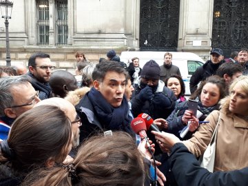 Voir l'image sur Twitter