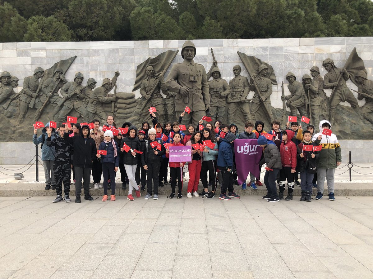 18 Mart Çanakkale Zaferi ve Şehitleri Anma Günü sebebiyle Uğur Okulları olarak Çanakkale’deyiz. Bu duygu yüklü geziyi düzenleyen Genel Müdürlüğümüze çok teşekkür ederiz. #MektubaMektup